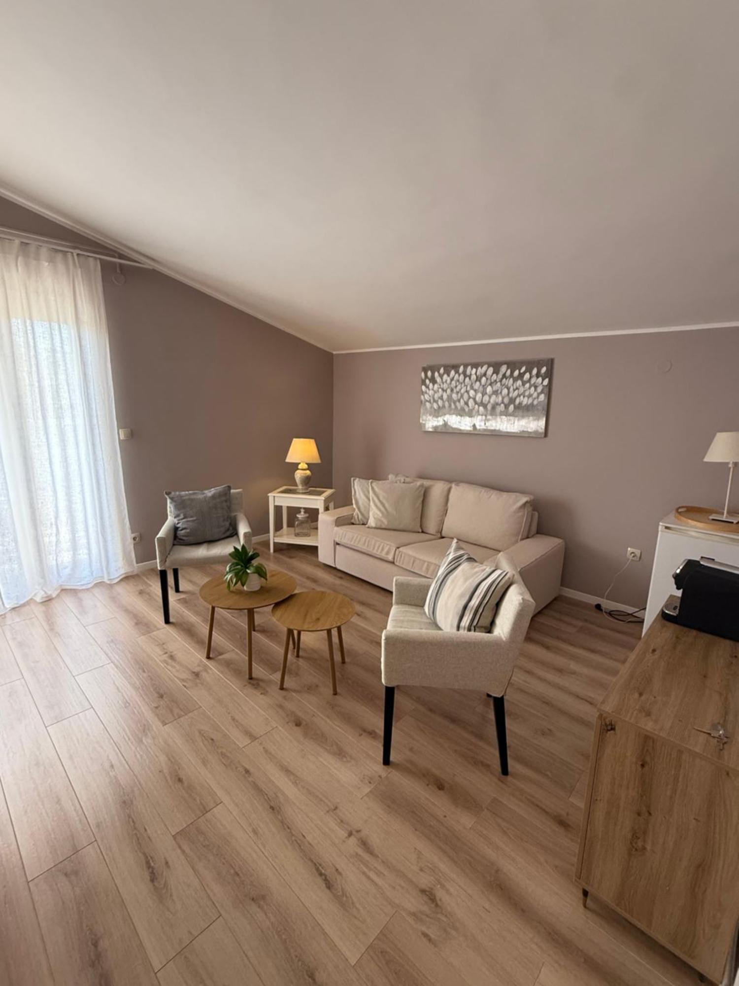 Apartment Francos Primošten Dış mekan fotoğraf